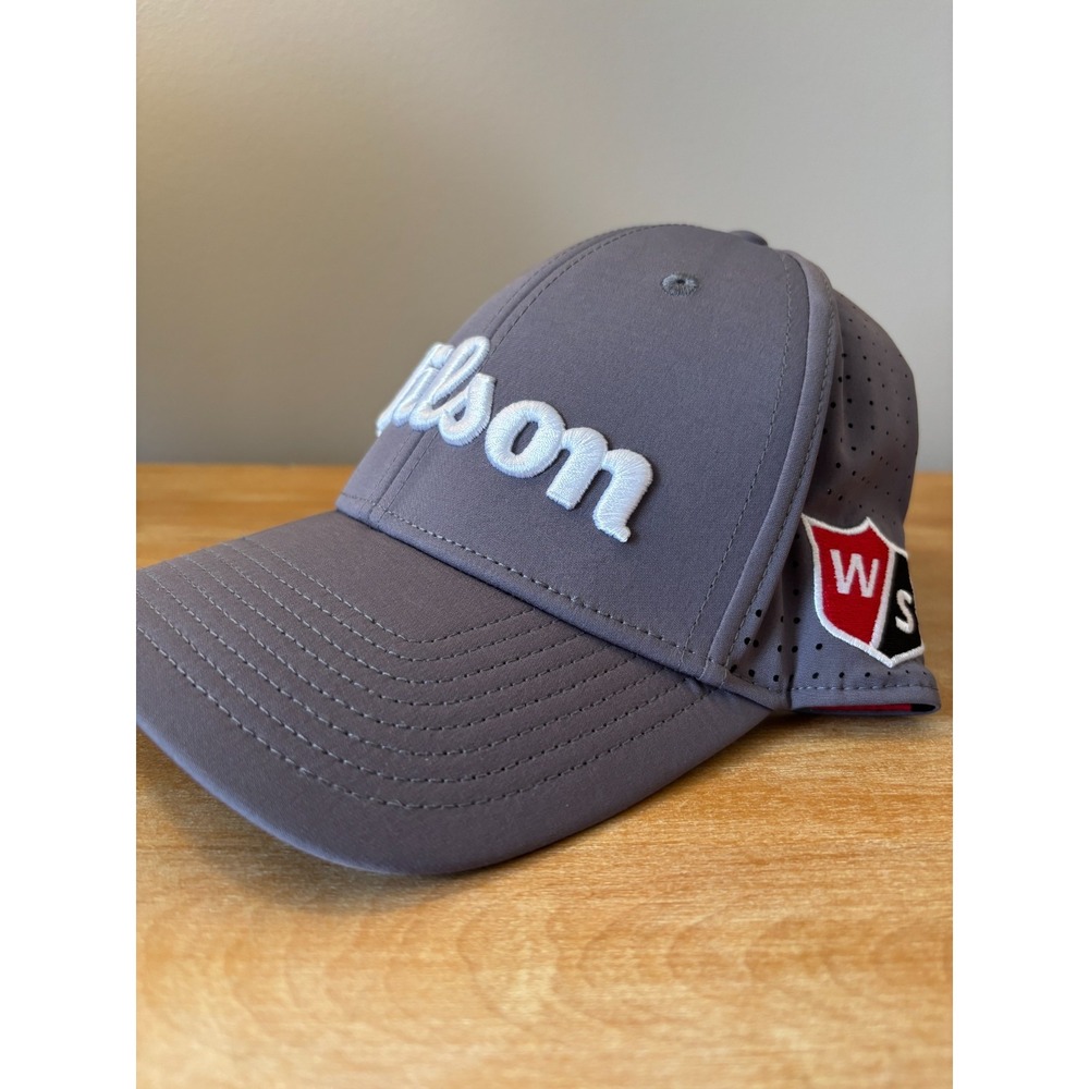 Wilson  Logo Gray Logo Golf Snapback Hat OSFA